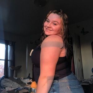 Meet your Posher, Jasmine